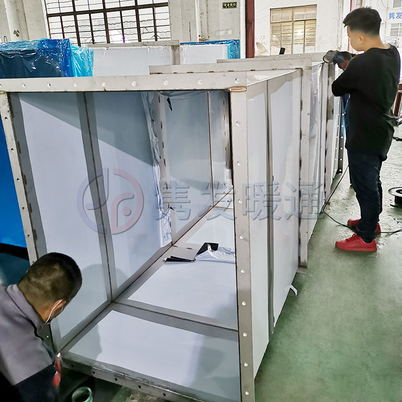 不（bú）鏽鋼矩形焊接風管